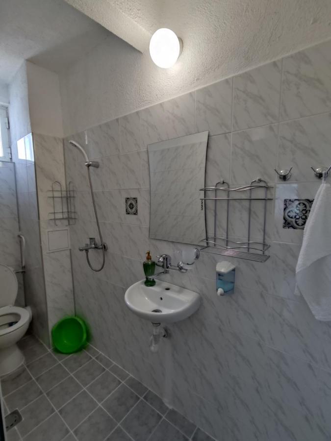 Rali Apartments كيتن الغرفة الصورة