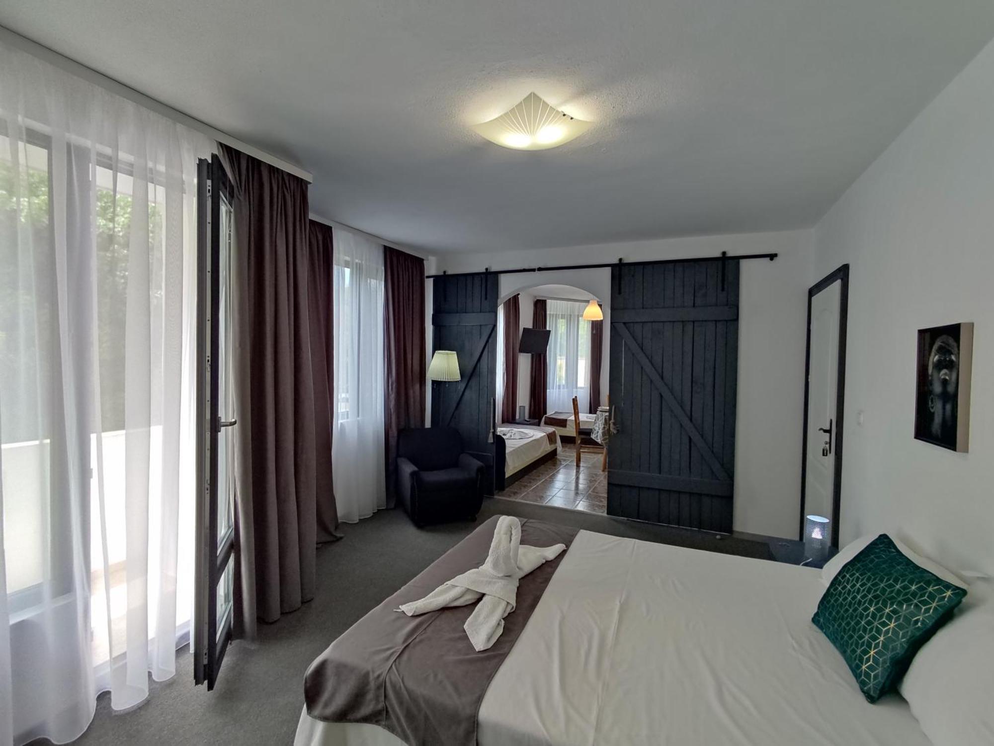 Rali Apartments كيتن الغرفة الصورة